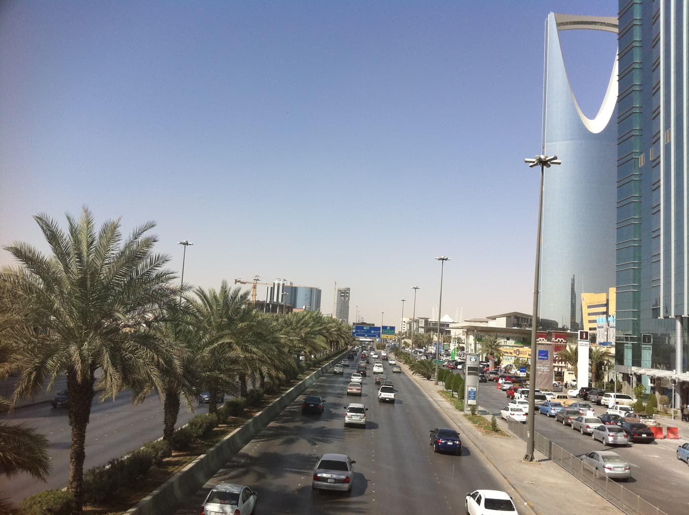 Kingdom Centre tower rising above King Fahd Road in Riyadh